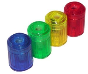 מחדד עם מיכל