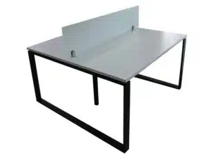 שולחן עבודה משותף ל 4 אנשים