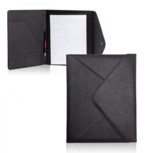 מכתביה בצורת מעטפה