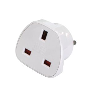 מתאם מתקע בריטי אנגלי לתקע ישראלי תלת פיני כולל הארקה לבן שחור Wise Electric DA-6 וויז אלקטריק