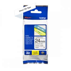 סרט מקורי פיטאצ' 24 מ"מ TZE-251 - שחור על לבן